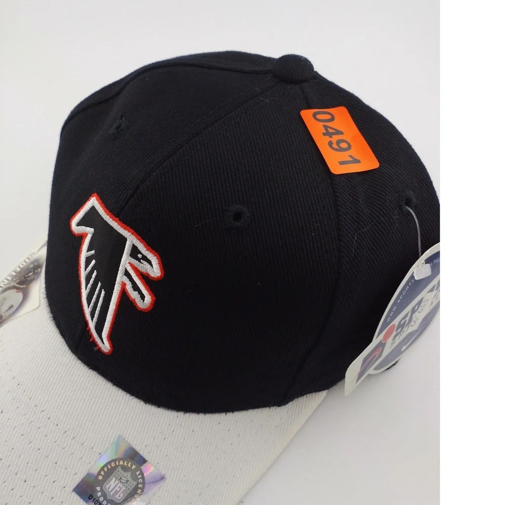 Vintage Sports Specialties Atlanta Falcons NFL Cap Mens Black White Sideline Hat
